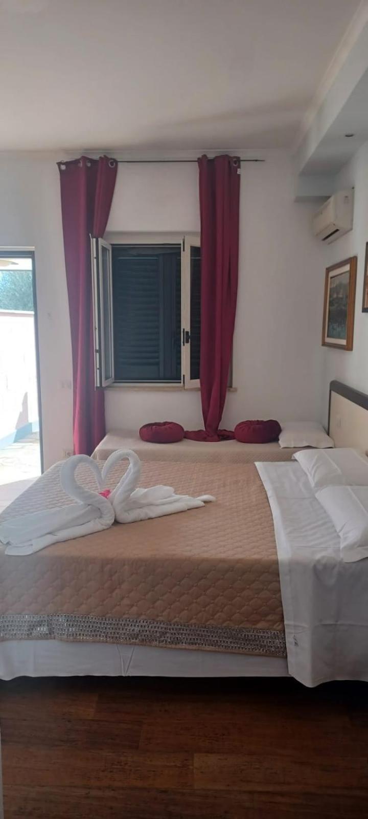 La Tenuta Del Passero Le Ferriere ภายนอก รูปภาพ